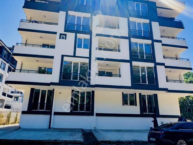 Re/max Rabia Saraçtan Atakum Çakırlarda Satılık 1+1 Daire