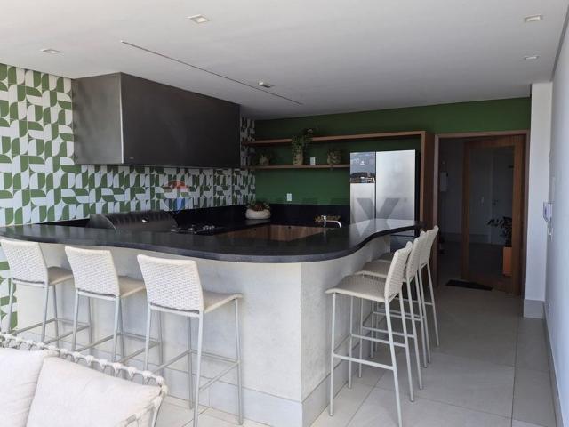RE/MAX rents a modern, fully furnished apartment in Cambuí for R$ 4,000.00 per month