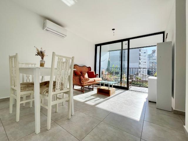 REMAX Roble II