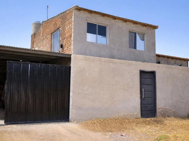 REMAX Signature
