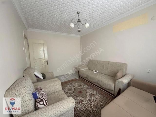 Remax Smyrna' Dan Karabağlar / Üçkuyular' Da Yatırım Fırsatı