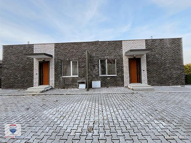 REMAXMAVİ FERYA KUTLUĞ SAPANCA DİBEKTAŞ SATILIK SİTE İÇİ VİLLA