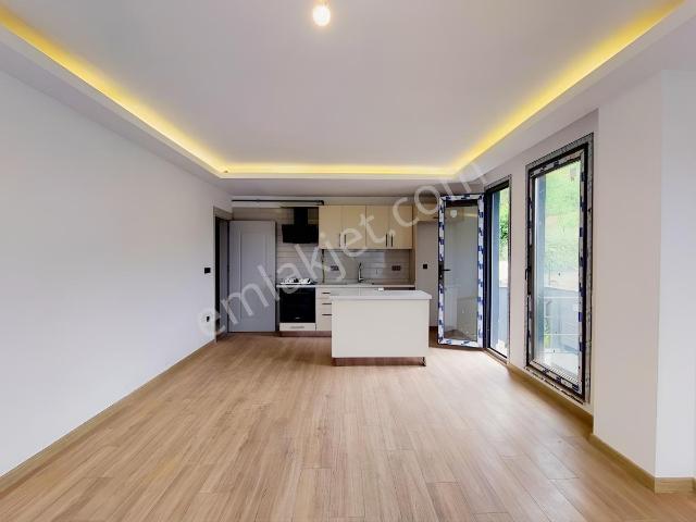 Remaxanka'dan Site İçinde 2+1 Sıfır Kiralık Daire