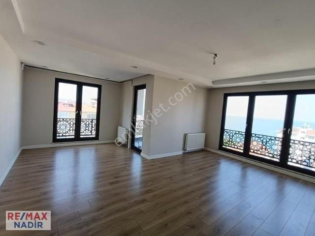Re/max'den Gedikkayada Deniz Ve Doğa Manzaralı Kiralık Daire