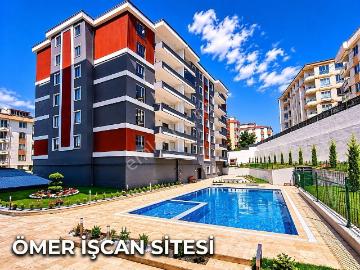 Remaxland'den İstasyon Mah. Havuzlu Site İçerisinde 3+1 Kiralık