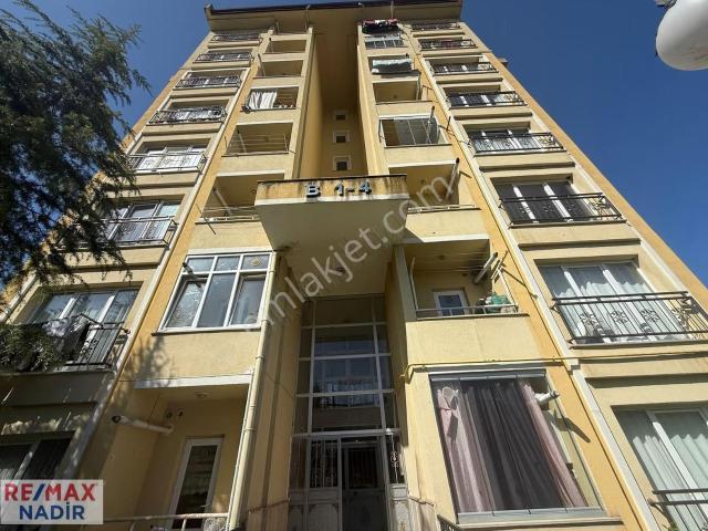 Remax'tan Aksu Toki'de Satılık Daire