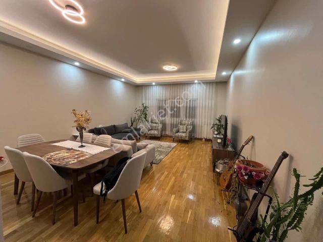 Remax'tan Bahçeşehir Kiptaş Vaditepe Sitesinde Kiralık 3+1 Daire