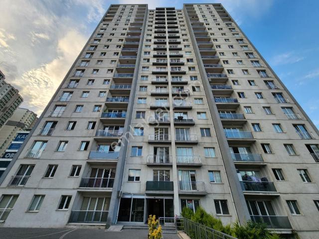 Remax'tan Esenyurt Bura Rezidansta Kirlık 1+1 Eşyalı Daire