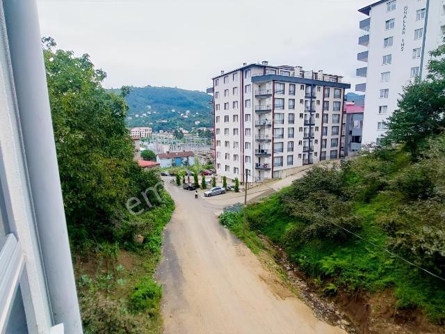 Re/maxten Aksuda 2023 Yapımı 3+1 135 M² Krediye Uygun Satılık