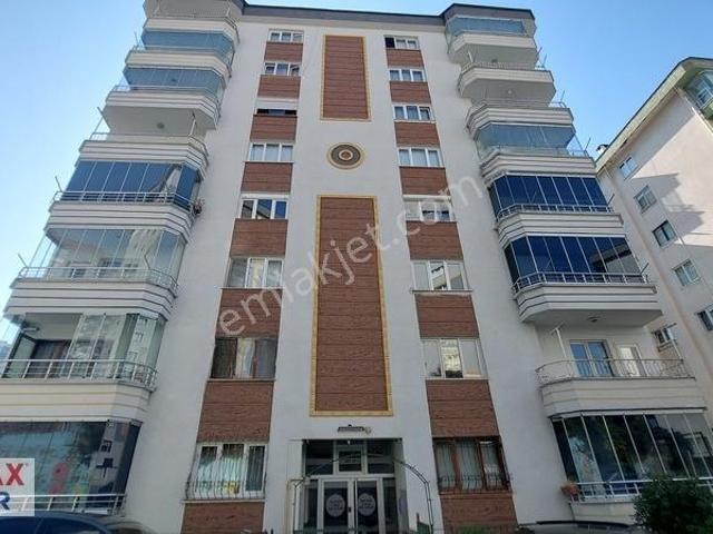 Re/maxten Fevzi Çakmakta Deniz Manzaralı 3+1 Kiralık Daire