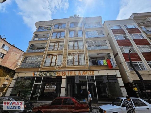 Remax'ten Hacısiyam Mah. Kumyalıda Satılık Dubleks Daire. !