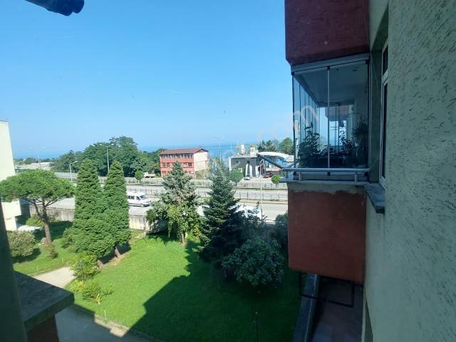 Remax'ten Köy Sitesi A2 Blokta Deniz Şehir Manzaralı 2+1 Satılık