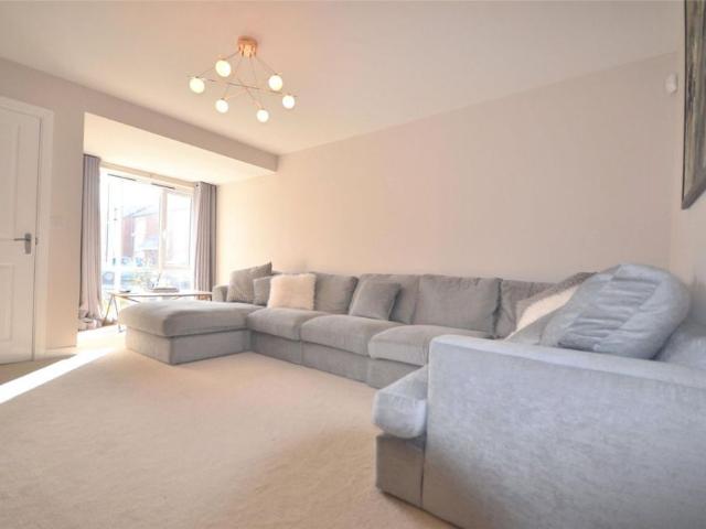 Reme Court, Killingworth Village, NE12