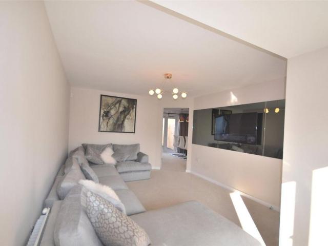 Reme Court, Killingworth Village, NE12