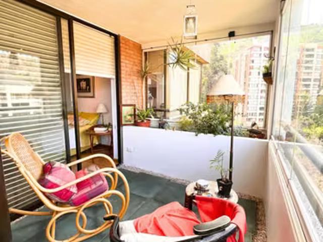 Remodelado, amplio, silencioso, gran vista 1823 | dormitorios por 6500.00 en Huechuraba