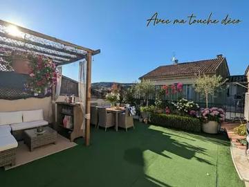 Remoulins 30210 Achat / Vente appartement 3 pièces t3 au dernier étage