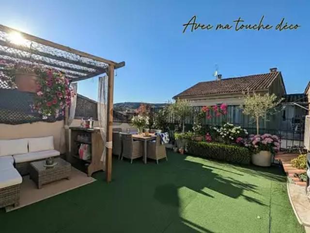 Remoulins 30210 Achat / Vente appartement 3 pièces t3 au dernier étage