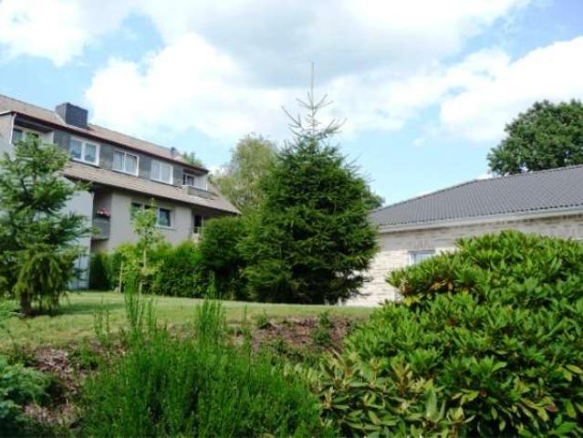 Remscheid Berghausen, vollständige Modernisierung, wunderschöne, ruhige 3 Zimmerwohnung