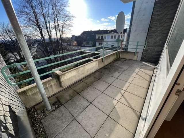 REMSCHEID ZENTRUM MODERNE EIGENTUMSWOHUNG IN ZENTRALE LAGE