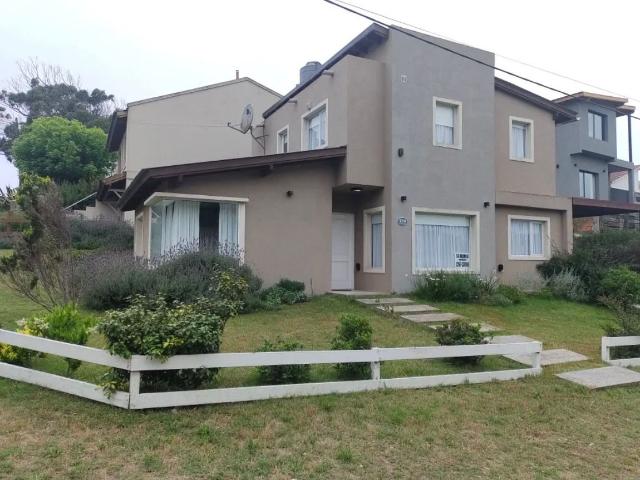 Rent Ostend Sea 2 blocks from the Sea