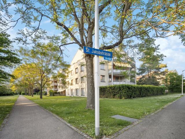 Rent a 3 ½ rooms apartment in Aesch Flatfox