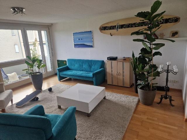 Rent a 3 ½ rooms apartment in Auw Flatfox