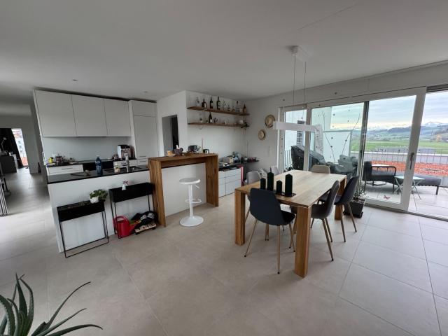 Rent a 3 ½ rooms apartment in Boll Flatfox