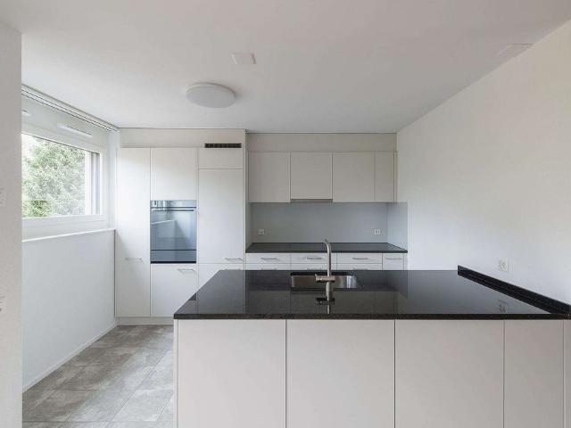 Rent a 3 ½ rooms apartment in Bassersdorf Flatfox
