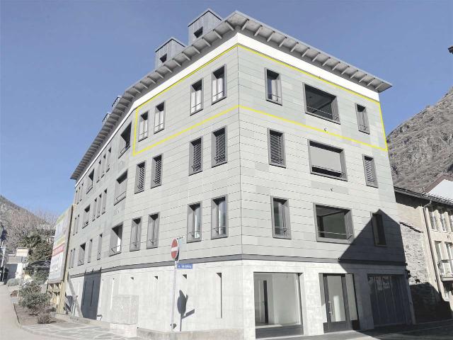 Rent a 3 ½ rooms apartment in Biasca Flatfox