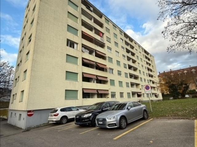 Rent a 3 ½ rooms apartment in Biel Flatfox