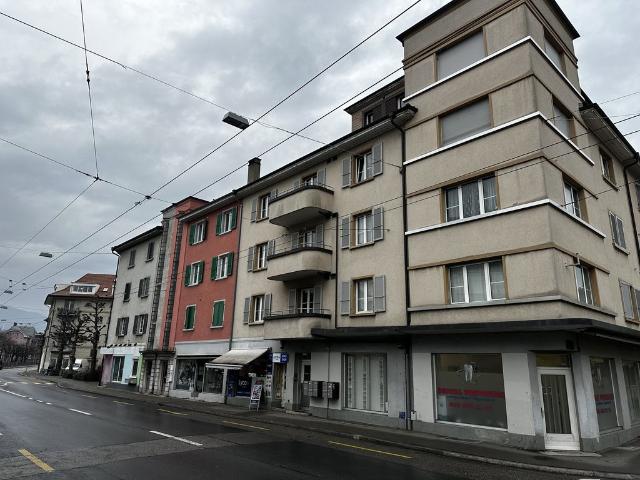 Rent a 3 rooms apartment in Biel Flatfox