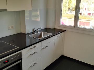 Rent a 3 rooms apartment in Biel Flatfox
