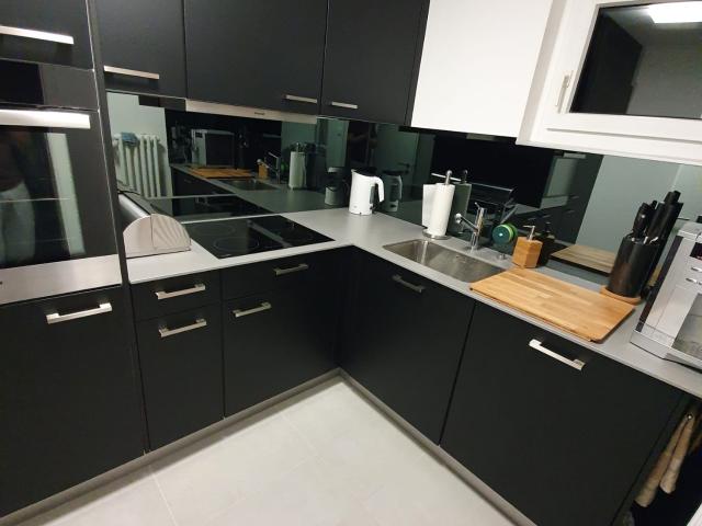 Rent a 3 ½ rooms apartment in Brügg Flatfox