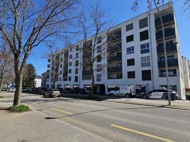 Rent a 3 ½ rooms apartment in Bulle Flatfox