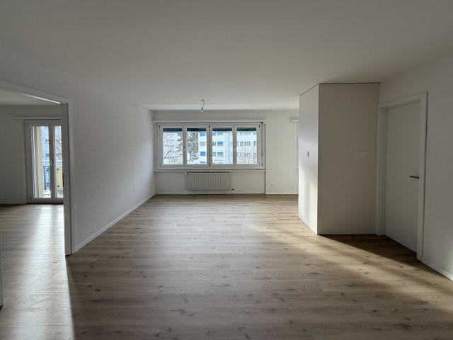 Rent a 3 ½ rooms apartment in Bulle Flatfox
