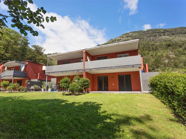 Rent a 3 rooms apartment in Golino Flatfox