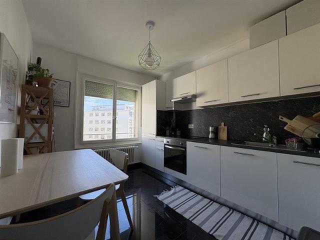 Rent a 3 rooms apartment in Genève Flatfox