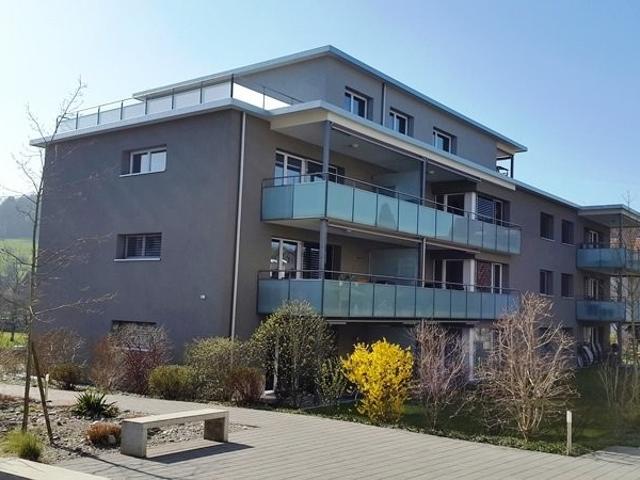 Rent a 3 ½ rooms apartment in Gipf Oberfrick Flatfox