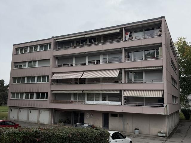 Rent a 3 ½ rooms apartment in Gland Flatfox