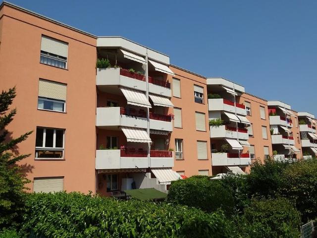 Rent a 3 ½ rooms apartment in Gland Flatfox