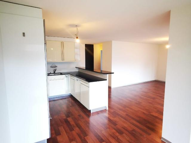 Rent a 3 ½ rooms apartment in Glarus Flatfox