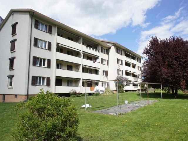 Rent a 3 ½ rooms apartment in Domat/Ems Flatfox