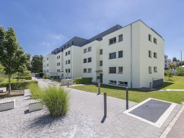 Rent a 3 ½ rooms apartment in Dietlikon Flatfox