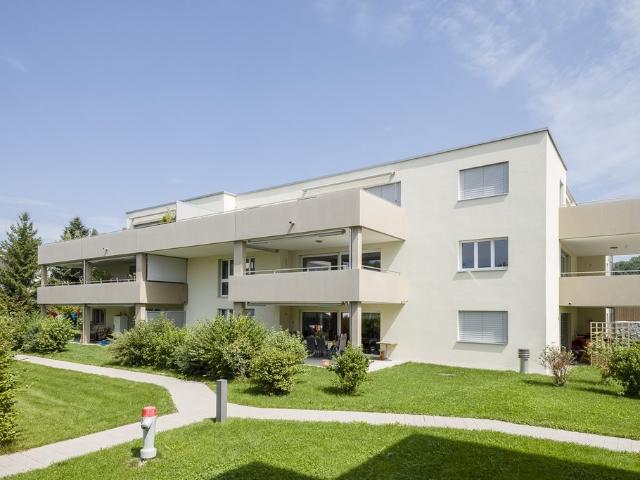 Rent a 3 ½ rooms apartment in Erlen Flatfox