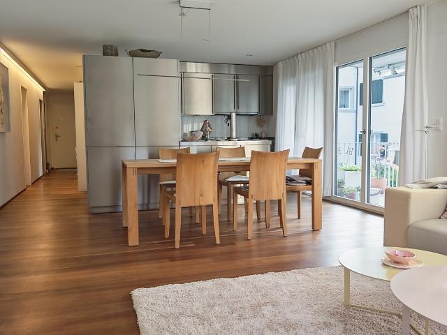 Rent a 3 ½ rooms apartment in Erlenbach Flatfox