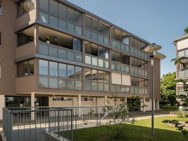 Rent a 3 rooms apartment in Ettingen Flatfox