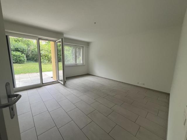 Rent a 3 ½ rooms apartment in Forch Flatfox