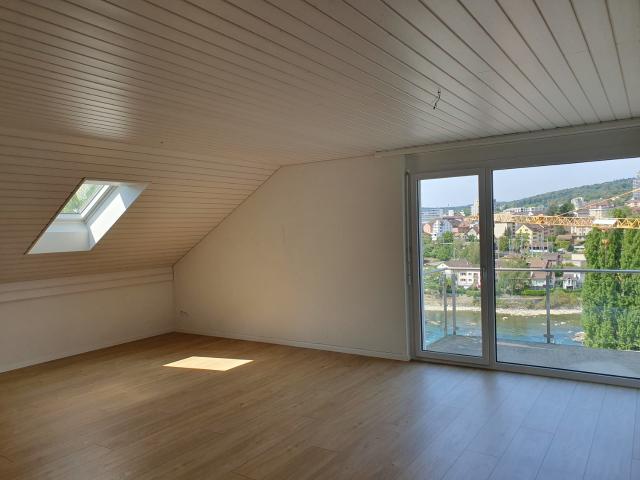 Rent a 3 ½ rooms apartment in Flurlingen Flatfox