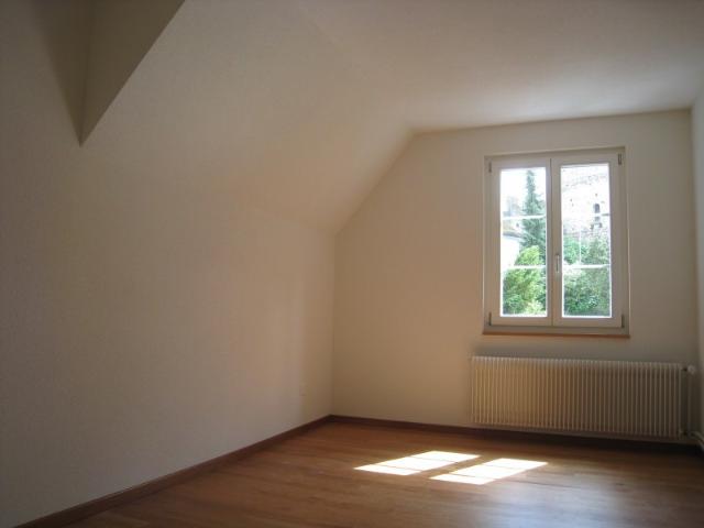 Rent a 3 rooms apartment in Kaiserstuhl Flatfox