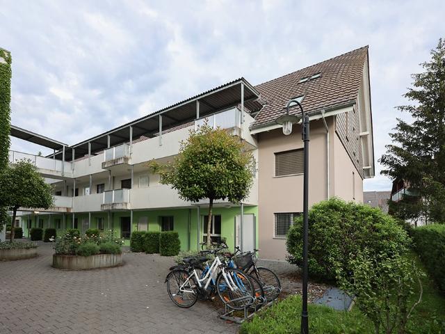 Rent a 3 ½ rooms apartment in Hendschiken Flatfox